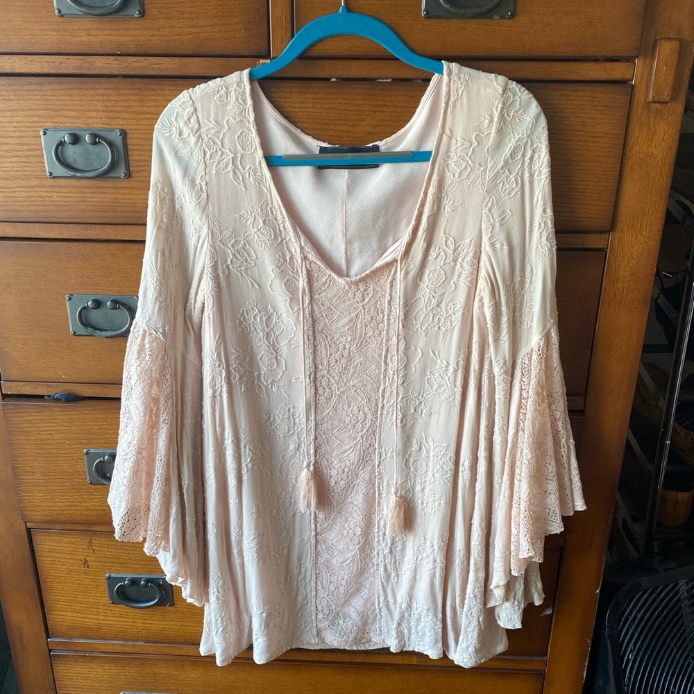 Mini long-sleeved dress